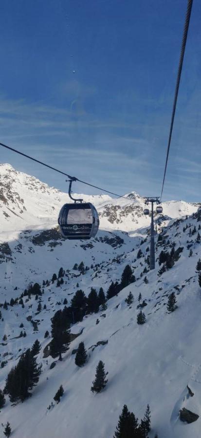 Appartements 3 Vallees, Piscine Et Sauna Orelle Εξωτερικό φωτογραφία