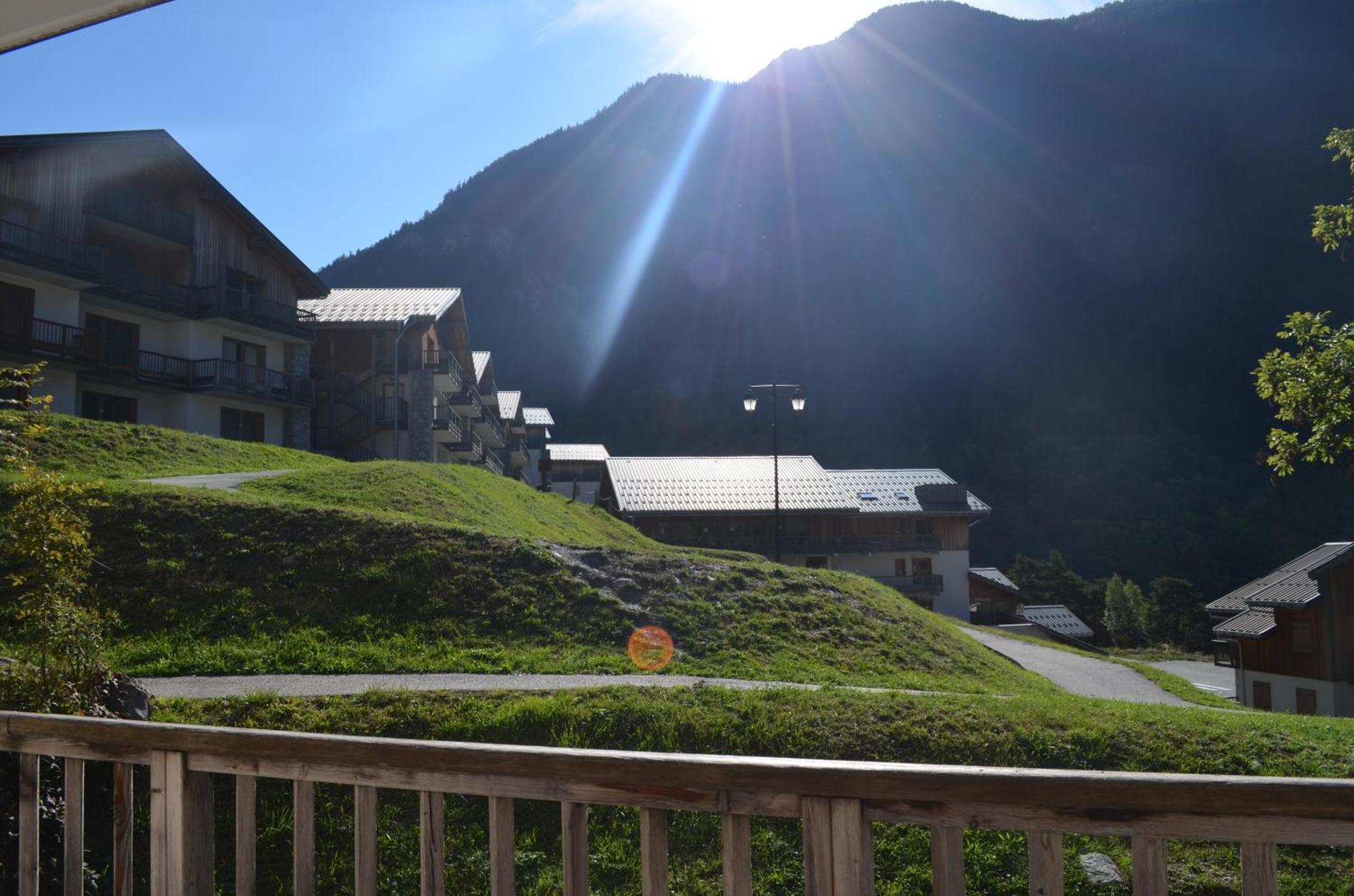 Appartements 3 Vallees, Piscine Et Sauna Orelle Εξωτερικό φωτογραφία